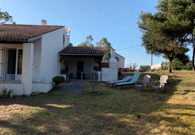House in Saint-Georges-d´Oléron - Mon Dada 150m de la plage, climatisée House in Saint-Georges-d´Oléron - Mon Dada 150m de la plage, climatisée