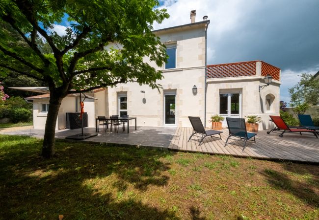 Villa in Saint-Trojan-les-Bains - F Propriété spacieuse à Saint Trojan Vue mer Villa in Saint-Trojan-les-Bains - F Propriété spacieuse à Saint Trojan Vue mer