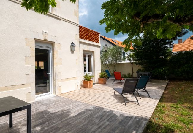 Villa in Saint-Trojan-les-Bains - F Propriété spacieuse à Saint Trojan Vue mer Villa in Saint-Trojan-les-Bains - F Propriété spacieuse à Saint Trojan Vue mer