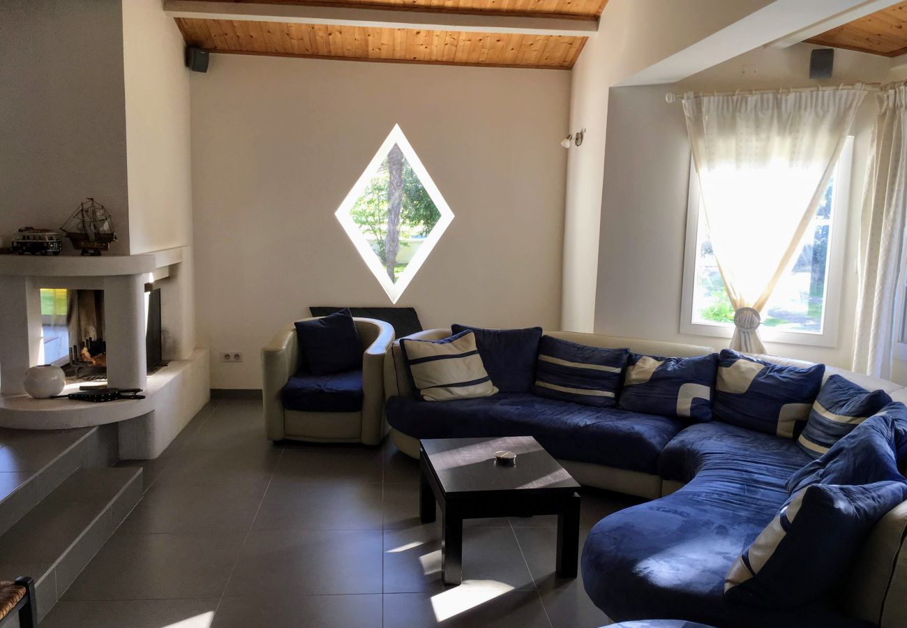 Villa in Saint-Georges-d´Oléron - La Tanière, piscine et 300m de la mer Villa in Saint-Georges-d´Oléron - La Tanière, piscine et 300m de la mer