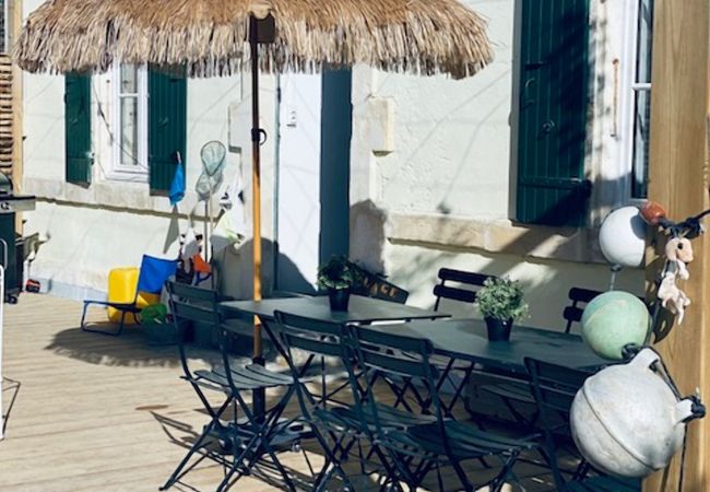 House in Saint-Georges-d´Oléron - VILLA CONSTANTINE A 2 PAS DU PORT DE BOYARDVILLE House in Saint-Georges-d´Oléron - VILLA CONSTANTINE A 2 PAS DU PORT DE BOYARDVILLE