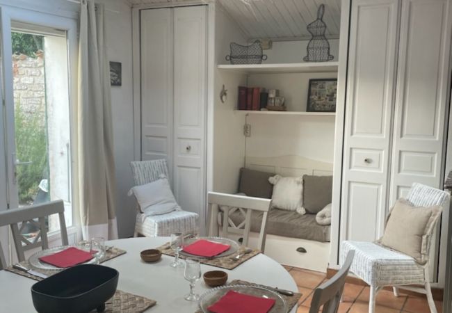 House in Le Château-d´Oléron - Le Chai Maison de charme pour tribu joyeuse House in Le Château-d´Oléron - Le Chai Maison de charme pour tribu joyeuse