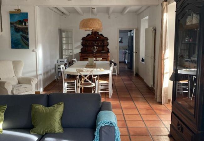 House in Le Château-d´Oléron - Le Chai Maison de charme pour tribu joyeuse House in Le Château-d´Oléron - Le Chai Maison de charme pour tribu joyeuse