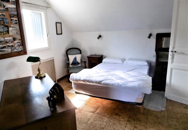 House in Le Château-d´Oléron - Le Chai Maison de charme pour tribu joyeuse House in Le Château-d´Oléron - Le Chai Maison de charme pour tribu joyeuse