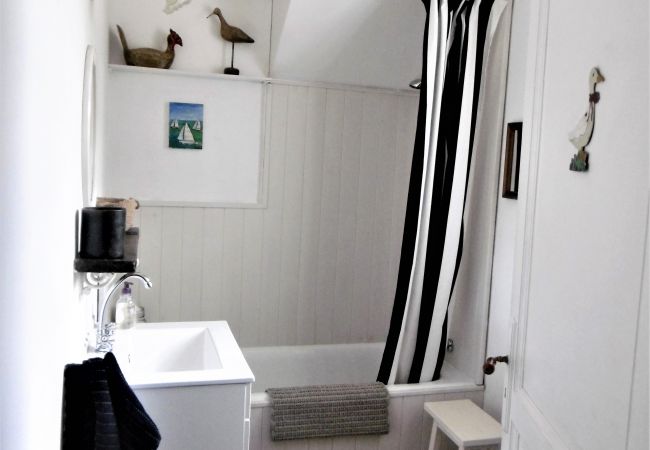 House in Le Château-d´Oléron - Le Chai Maison de charme pour tribu joyeuse House in Le Château-d´Oléron - Le Chai Maison de charme pour tribu joyeuse