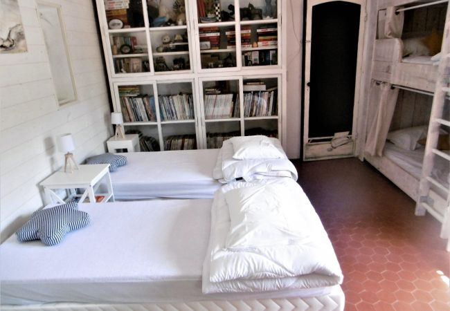 House in Le Château-d´Oléron - Le Chai Maison de charme pour tribu joyeuse House in Le Château-d´Oléron - Le Chai Maison de charme pour tribu joyeuse