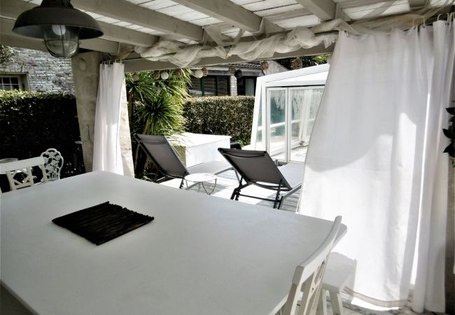 House in Le Château-d´Oléron - Le Chai Maison de charme pour tribu joyeuse House in Le Château-d´Oléron - Le Chai Maison de charme pour tribu joyeuse