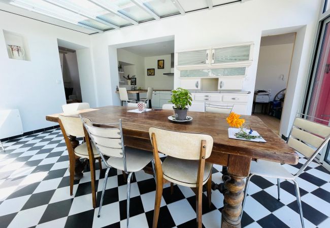 House in Saint-Trojan-les-Bains - L'OASIS Maison remarquable House in Saint-Trojan-les-Bains - L'OASIS Maison remarquable