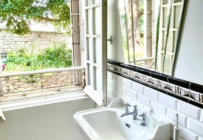 House in Saint-Trojan-les-Bains - L'OASIS Maison remarquable House in Saint-Trojan-les-Bains - L'OASIS Maison remarquable