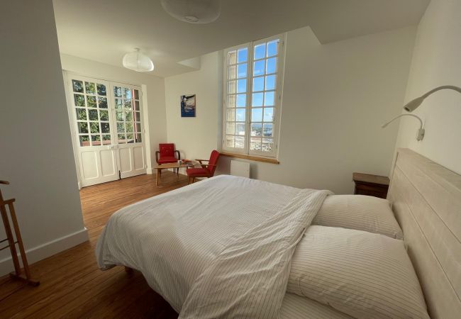 House in Saint-Trojan-les-Bains - L'OASIS Maison remarquable House in Saint-Trojan-les-Bains - L'OASIS Maison remarquable