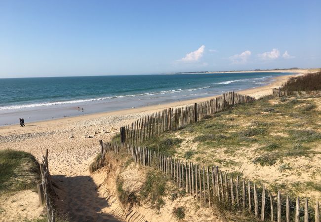 Maison à Saint-Georges-d´Oléron - Mon Dada 150m de la plage, climatisée Maison à Saint-Georges-d´Oléron - Mon Dada 150m de la plage, climatisée