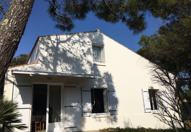 Maison à Saint-Georges-d´Oléron - Mon Dada 150m de la plage, climatisée Maison à Saint-Georges-d´Oléron - Mon Dada 150m de la plage, climatisée